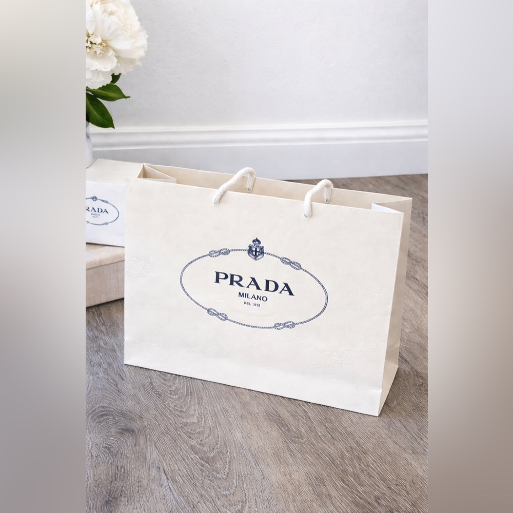 🤍 Authentic PRADA Milano Large Shopping Bag Luxury Gift Paper Bag 16x12 EUC